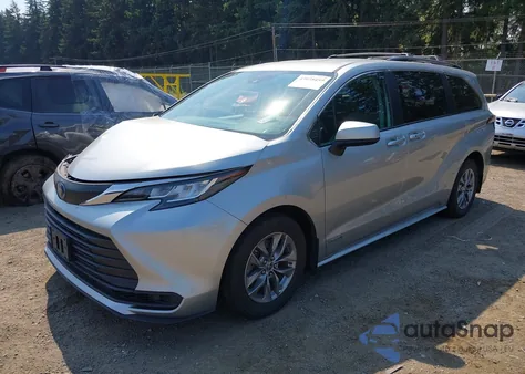 2021 Toyota Sienna Le из США, поврежденный, VIN 5TDKRKEC9MS056714